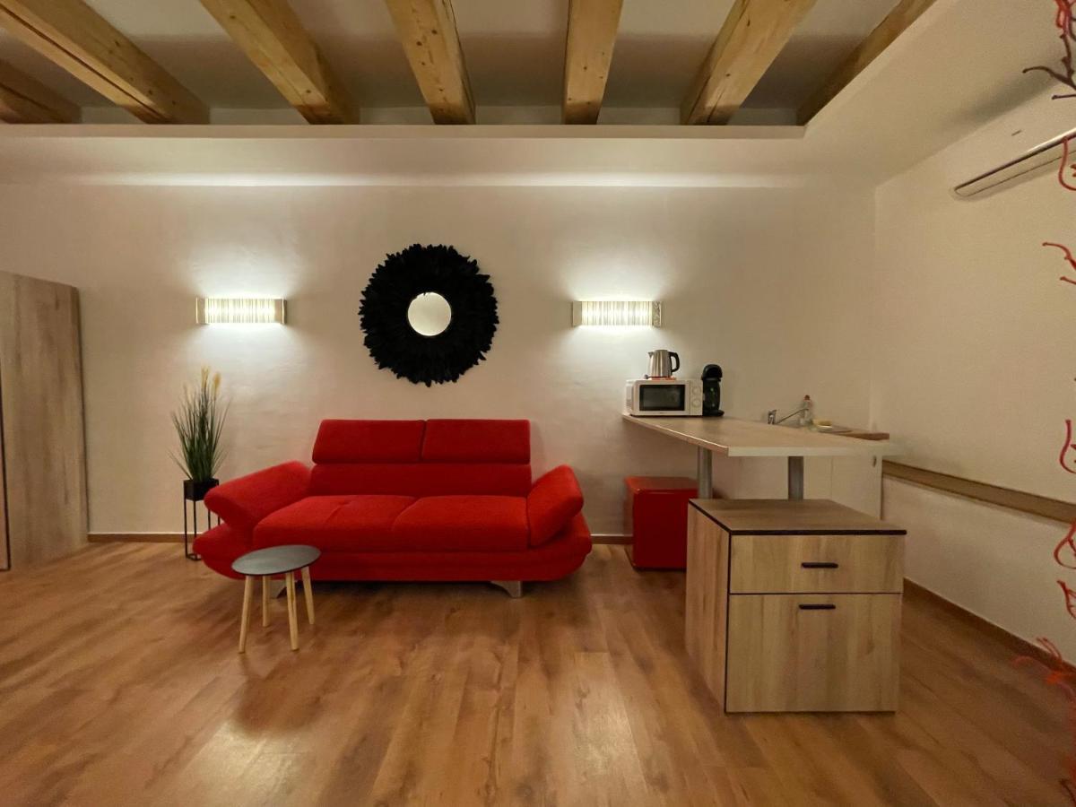 New Workspace Studio Savoya9 Self Check In Old City Center Timişoara Eksteriør bilde